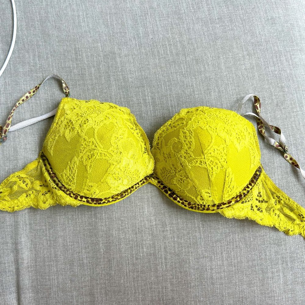Victoria's Secret Very Sexy Push Up Lace Lime Yellow and leopard print Bras